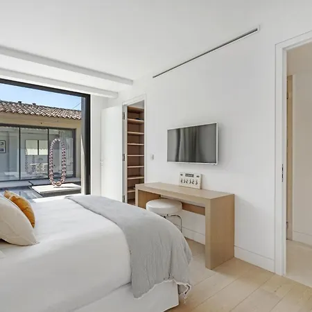 بيت للعطل Luxury - - With Pool&jacuzzi *