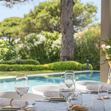 Luxury - - With Pool&jacuzzi