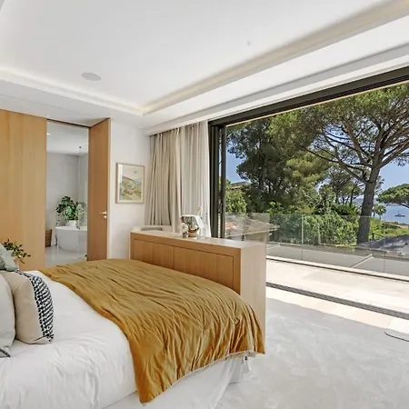 Luxury - - With Pool&jacuzzi بيت للعطل أنتيب